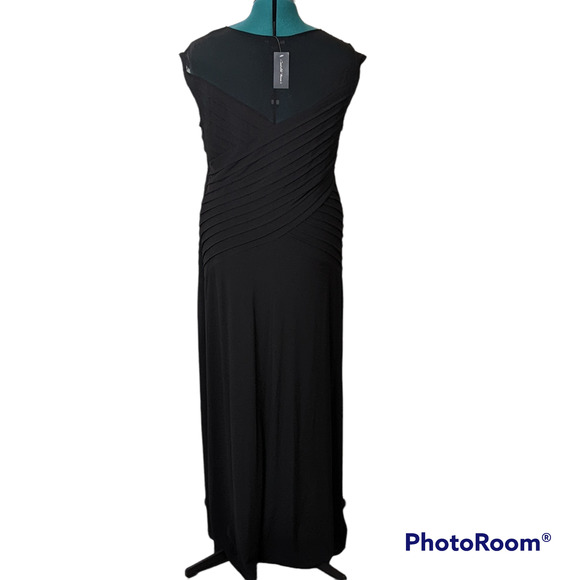 Candalite Women's Long Black Maxi Dress with Fitted Bodice Stretch Size 1X NWT - Picture 2 of 5
